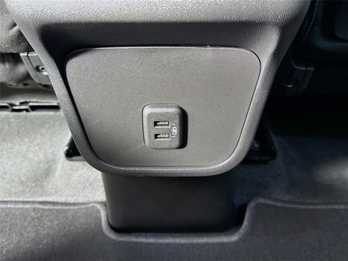 Certified 2024 GMC Terrain SLE w/ Driver Convenience Package FWD image 24