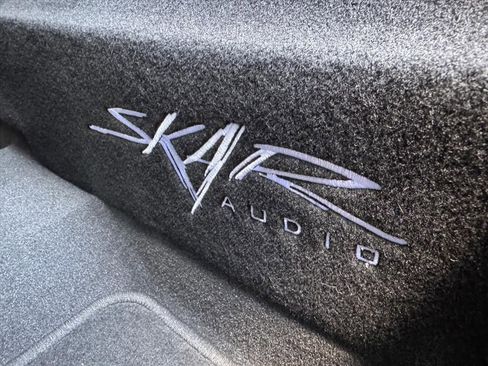 Used 2022 Chevrolet Colorado ZR2 AWD/4WD image 12