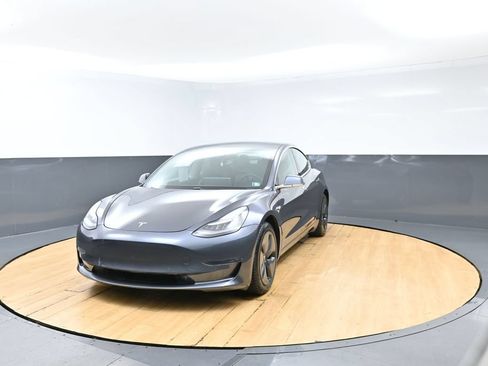 Used 2020 Tesla Model 3 Long Range AWD/4WD image 3