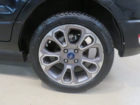 Used 2018 Ford EcoSport Titanium image 10