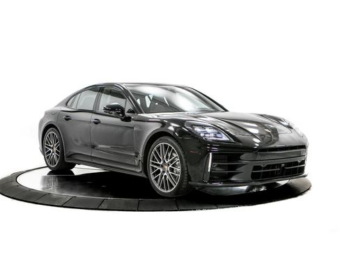 Certified 2024 Porsche Panamera RWD image 9