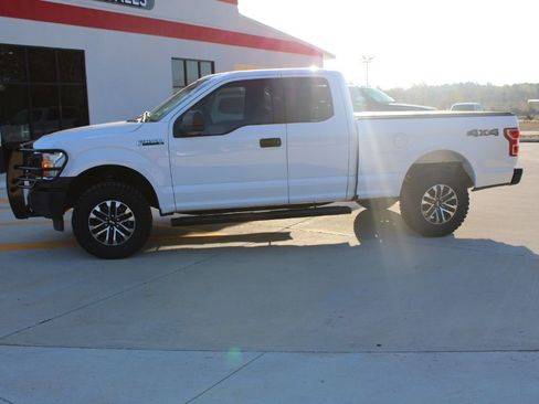 Used 2018 Ford F150 XL w/ XL Power Equipment Group AWD/4WD image 3
