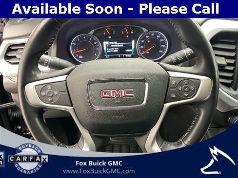 Used 2018 GMC Acadia SLT image 16