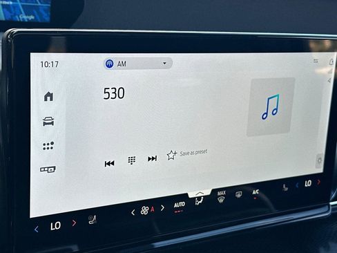 New 2026 Ford Expedition Platinum image 16