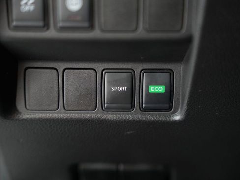 Used 2021 Nissan Rogue Sport S FWD image 46