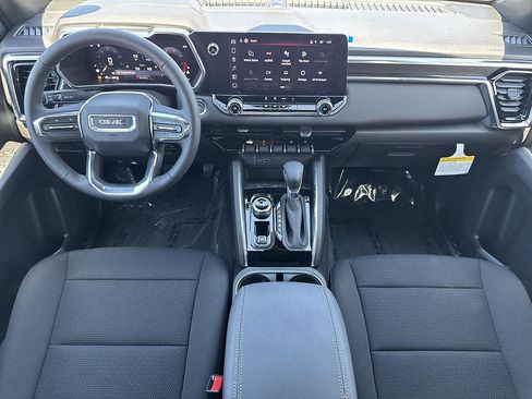 New 2026 GMC Canyon Elevation w/ Technology Package AWD/4WD image 7