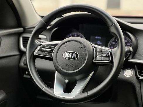 Used 2020 Kia Optima S FWD image 30