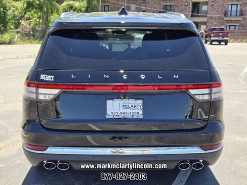 New 2026 Lincoln Aviator Reserve w/ Luxury Package RWD image 11