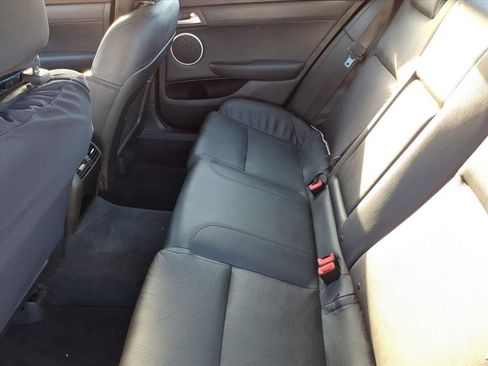 Used 2009 Pontiac G8 w/ Premium Package image 12