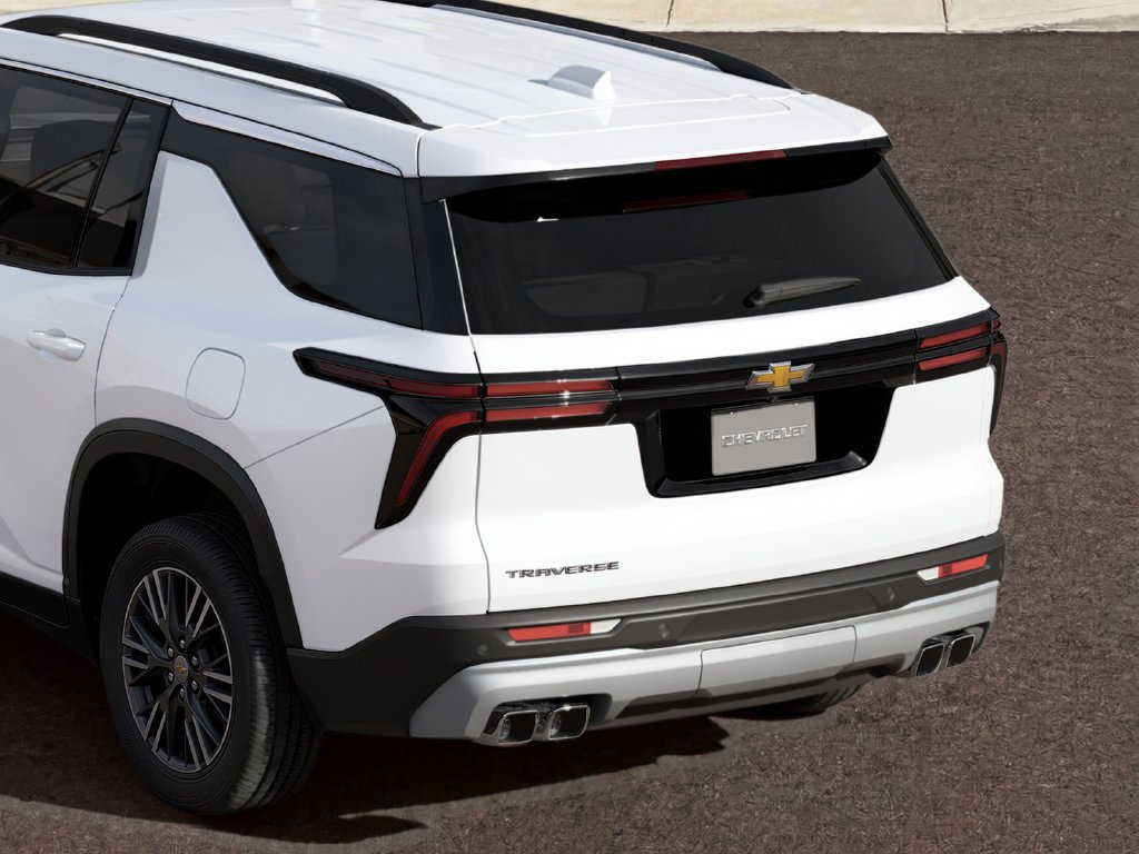 New 2027 Chevrolet Traverse LT FWD image 6