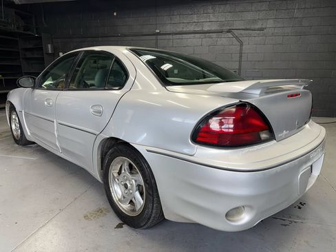 Used 2003 Pontiac Grand Am GT w/ SC/T Appearance Package FWD image 7