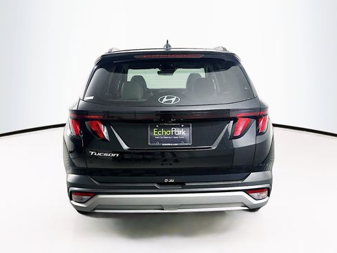 Used 2025 Hyundai Tucson SEL FWD image 7