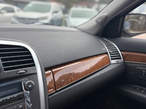 Used 2008 Cadillac SRX AWD w/ Utility Package image 19