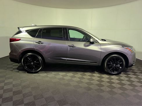 Used 2026 Acura RDX SH-AWD image 8