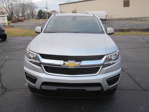 Used 2020 Chevrolet Colorado W/T w/ WT Convenience Package image 3