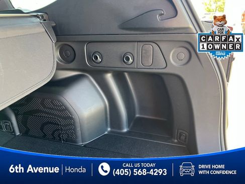 Used 2025 Subaru Forester Premium AWD/4WD image 16