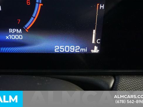Used 2025 Chevrolet TrailBlazer LT AWD/4WD image 56