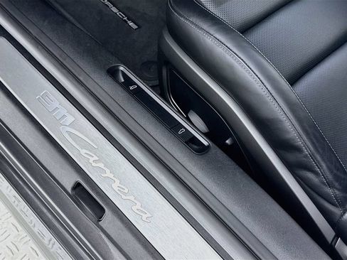 Used 2021 Porsche 911 Carrera image 25