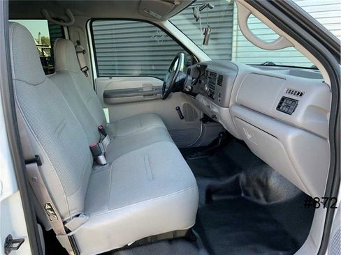 Used 2001 Ford F450 4x4 Crew Cab Super Duty image 24