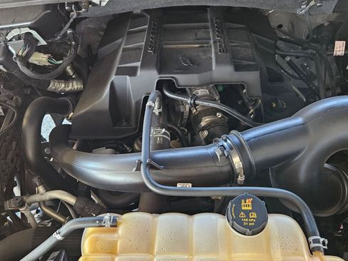 Used 2018 Ford F150 XLT w/ Equipment Group 302A Luxury RWD image 29