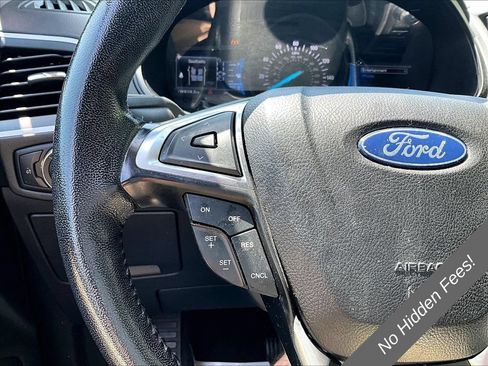 Used 2023 Ford Edge SEL AWD/4WD image 16