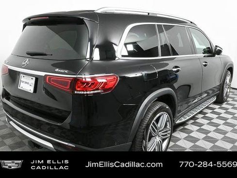 Used 2022 Mercedes-Benz GLS 450 4MATIC image 26