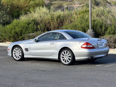 Used 2008 Mercedes-Benz SL 550 image 18