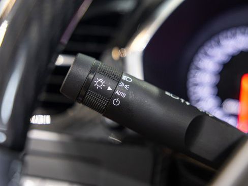Used 2019 Chevrolet Corvette ZR1 RWD image 49