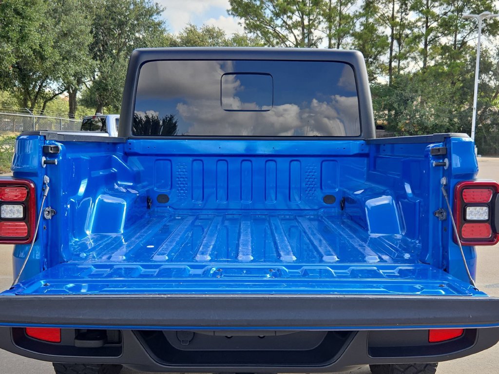 Used 2024 Jeep Gladiator Sport AWD/4WD image 28