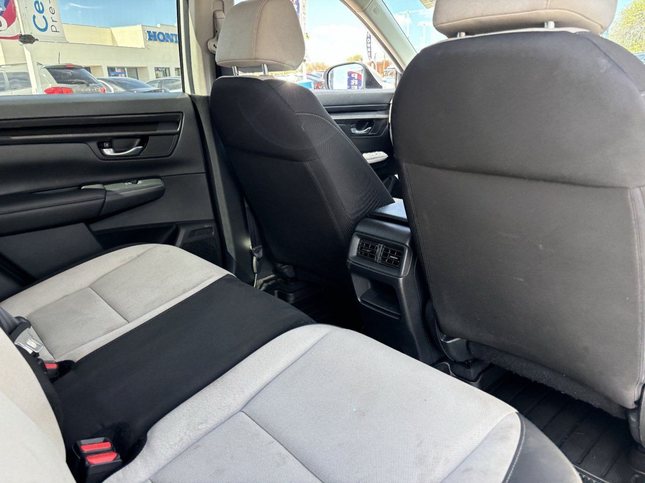 Used 2025 Honda CR-V LX image 11