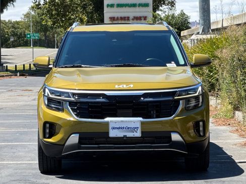 Used 2024 Kia Seltos SX w/ SX Sunroof Package AWD/4WD image 10