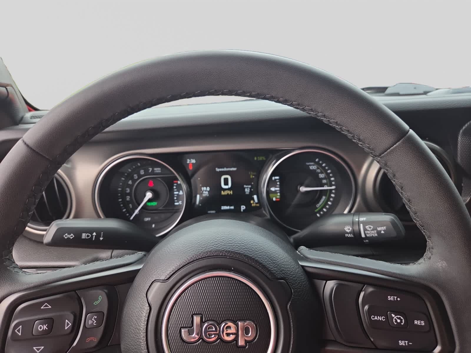 Used 2023 Jeep Wrangler Unlimited AWD/4WD image 12