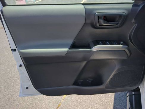 Used 2023 Toyota Tacoma SR5 RWD image 11