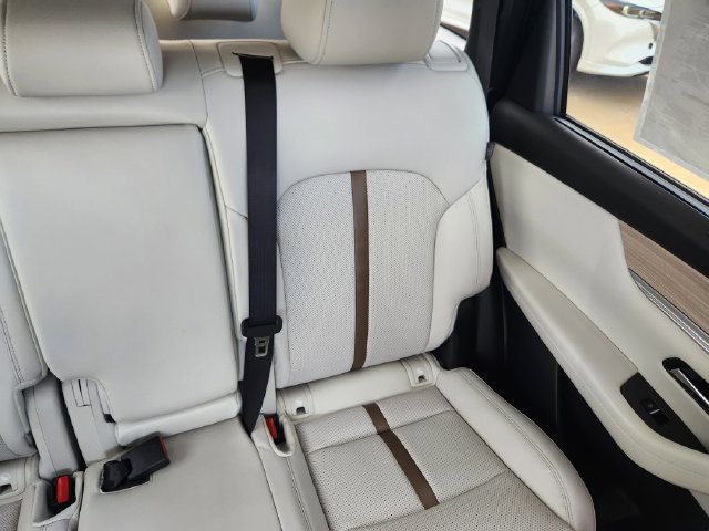 Certified 2026 MAZDA CX-90 Plug-In Hybrid w/ Premium Plus AWD/4WD image 19