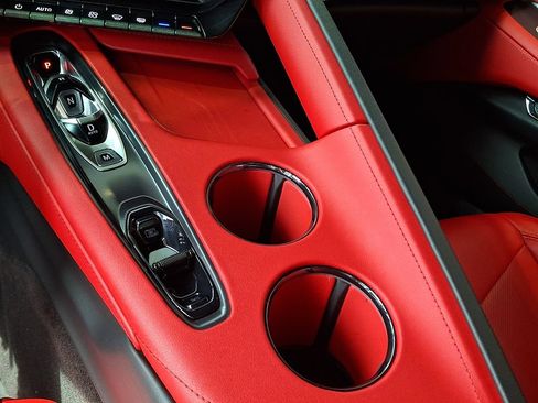 Used 2026 Chevrolet Corvette Z06 w/ Stealth Interior Trim Package RWD image 23