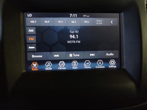 Used 2018 Jeep Compass Sport w/ Tech Group FWD image 25