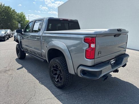 Used 2021 Chevrolet Silverado 1500 RST w/ Convenience Package II AWD/4WD image 5