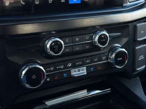 Used 2024 Ford F250 Lariat image 14