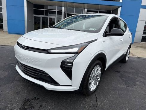 New 2027 Chevrolet Bolt LT FWD image 10