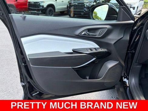 Certified 2026 Chevrolet Trax LT w/ LT Convenience Package FWD image 12
