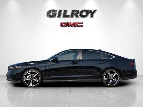 Used 2024 Honda Accord Sport image 6