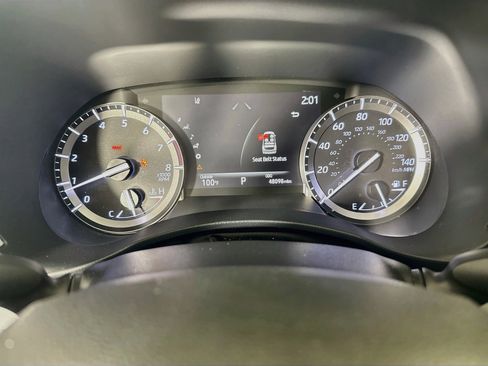 Used 2022 Toyota Highlander Limited FWD image 19