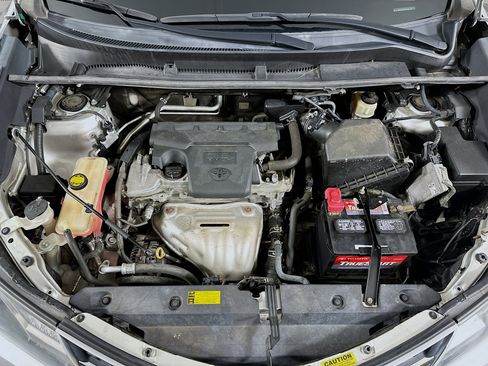 Used 2014 Toyota RAV4 XLE image 31