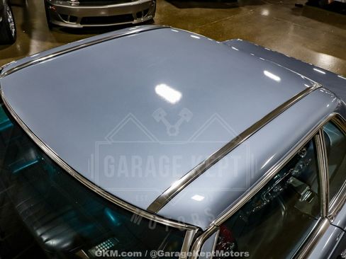 Used 1986 Mercedes-Benz 560 SL image 16