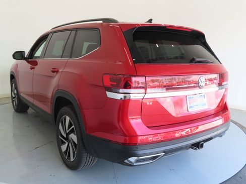New 2025 Volkswagen Atlas SE image 7