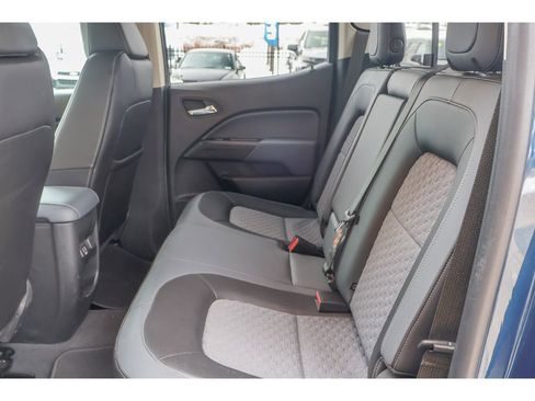 Used 2019 Chevrolet Colorado Z71 image 14