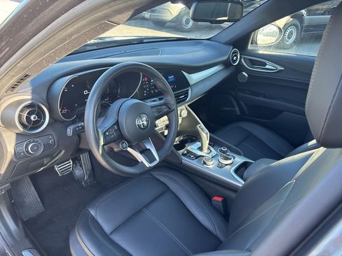 Used 2024 Alfa Romeo Giulia Ti RWD image 43
