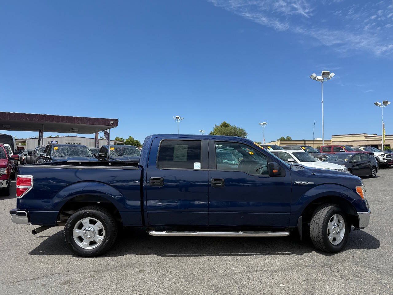Used 2012 Ford F150 XLT w/ XLT Convenience Pkg RWD image 8