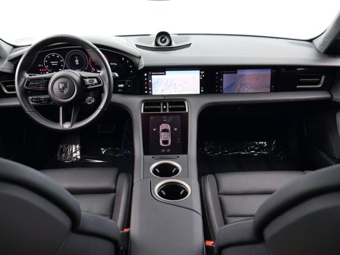 Certified 2025 Porsche Taycan Turbo AWD/4WD image 21