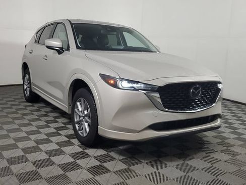 Used 2025 MAZDA CX-5 AWD 2.5 S w/ Preferred Package image 3